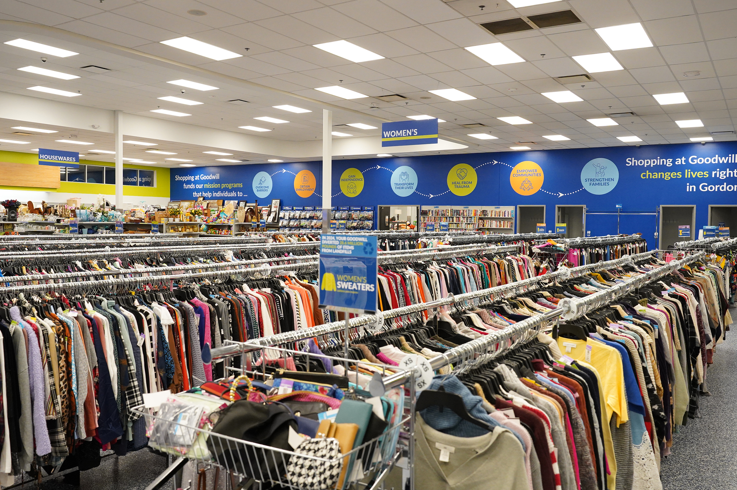 Gordon Square   general photos (8)