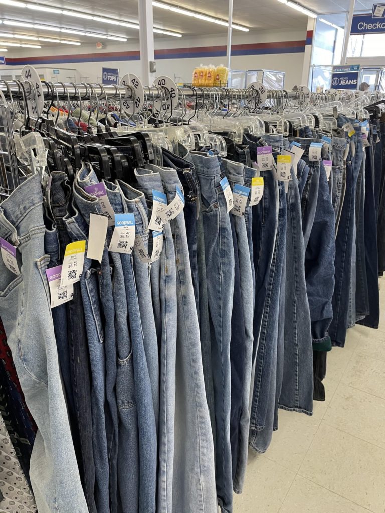 How to Find Boyfriend Jeans - Goodwill Industries